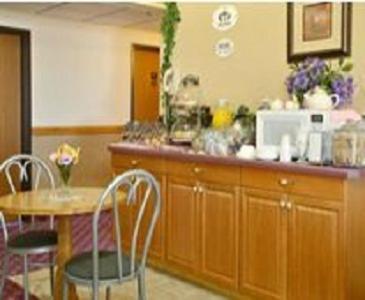 Westwood Inn & Suites - Kimball Екстериор снимка